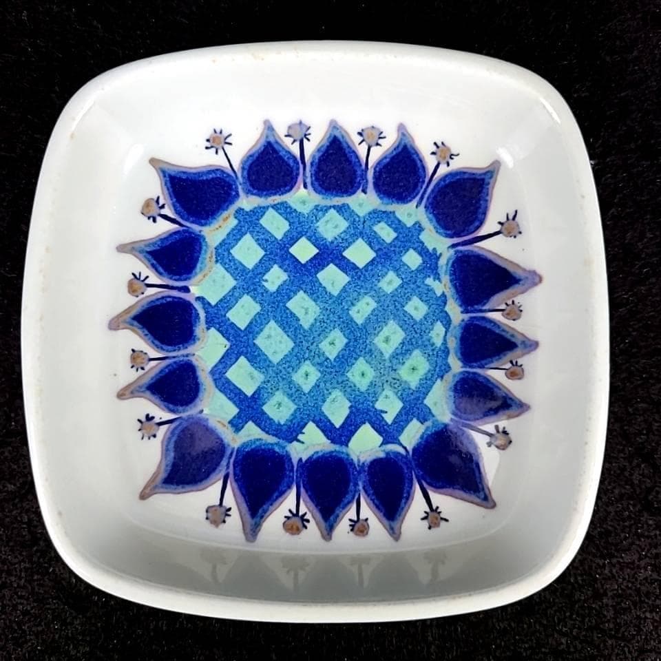 ●良品◆ロイヤルコペンハーゲン　テネラ　トレイ　　小物入れ　小皿　②1