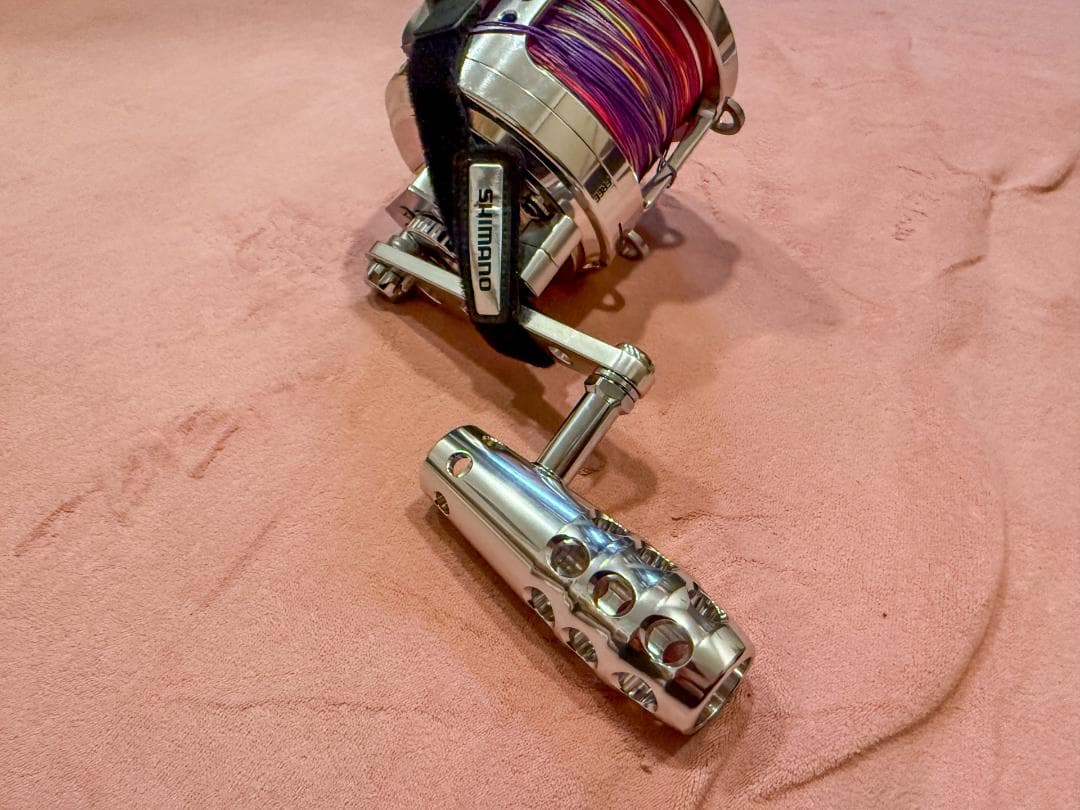 アリゲーターBATTLE 20 リール　シルバー