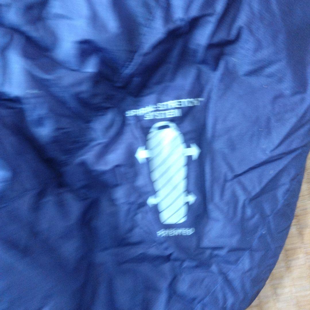 未使用品　mont-bell 寝袋 パープル 収納袋付き