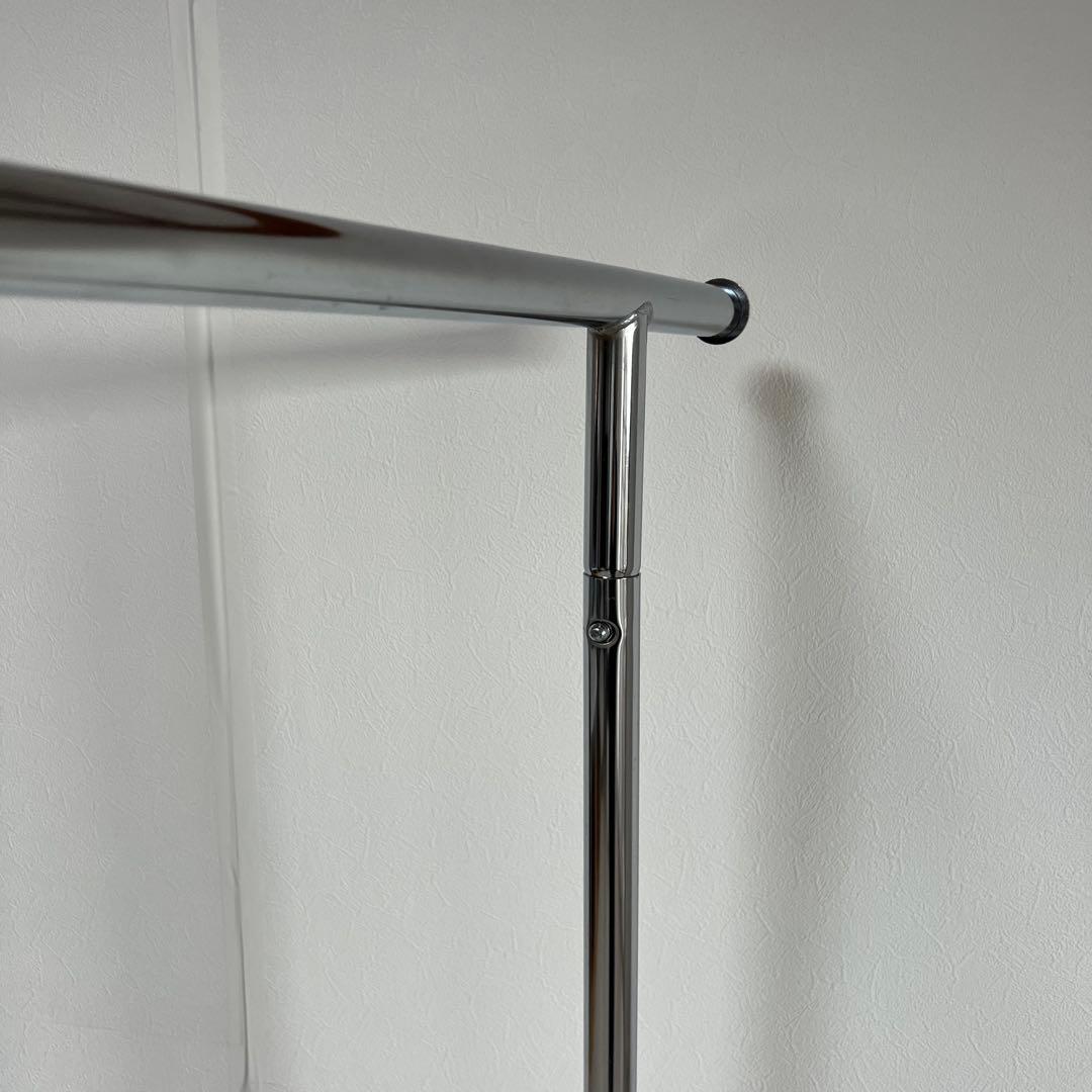 【地域限定送料込み】スチール　ラック　高さ143,5〜168cm 高さ調節可能