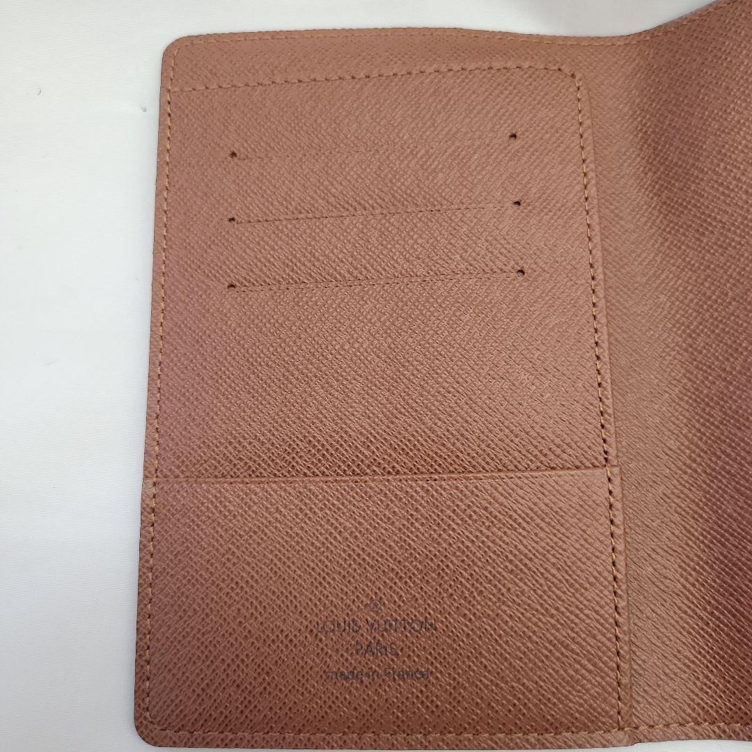 ルイヴィトン　モノグラム　パスポートケース　M60181