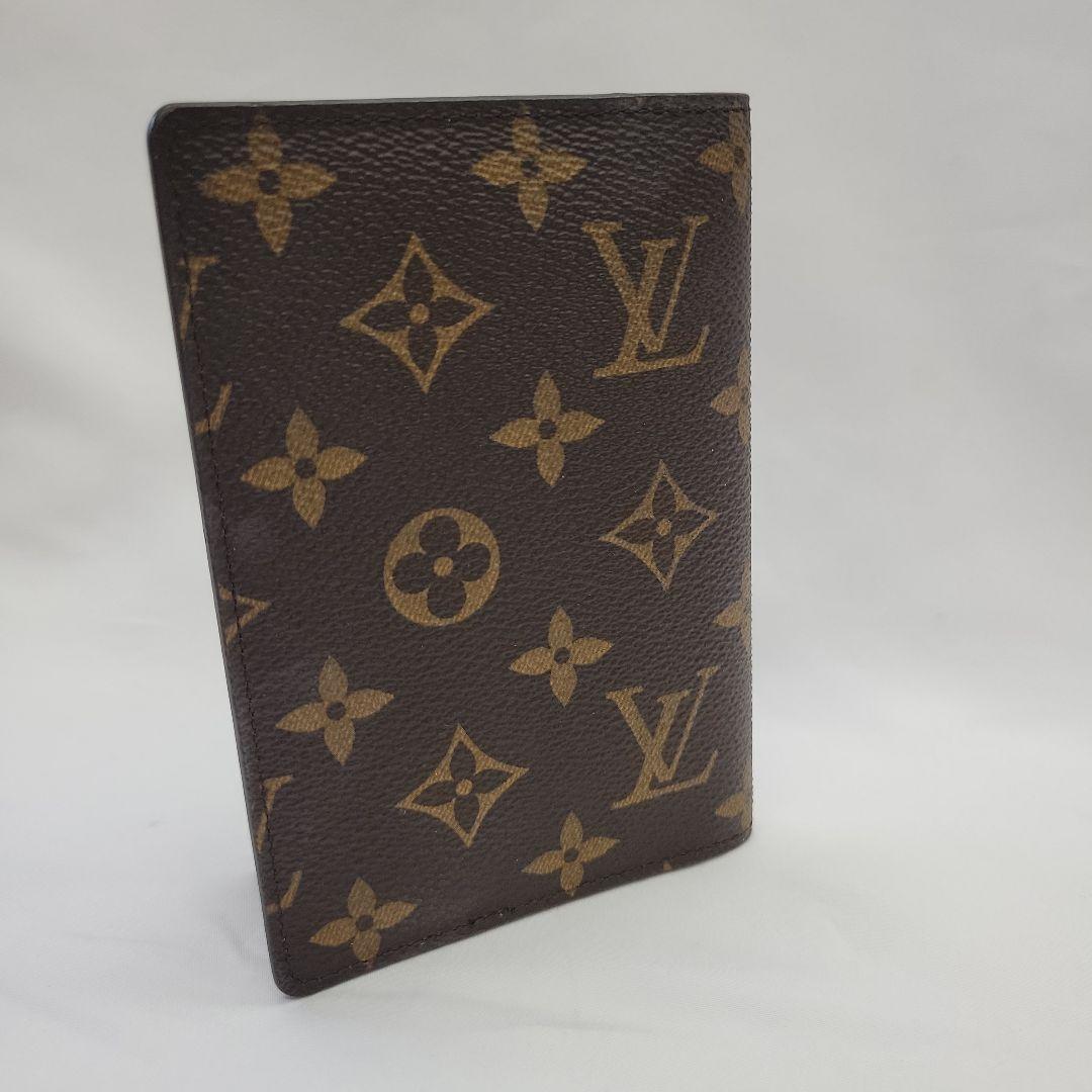 ルイヴィトン　モノグラム　パスポートケース　M60181