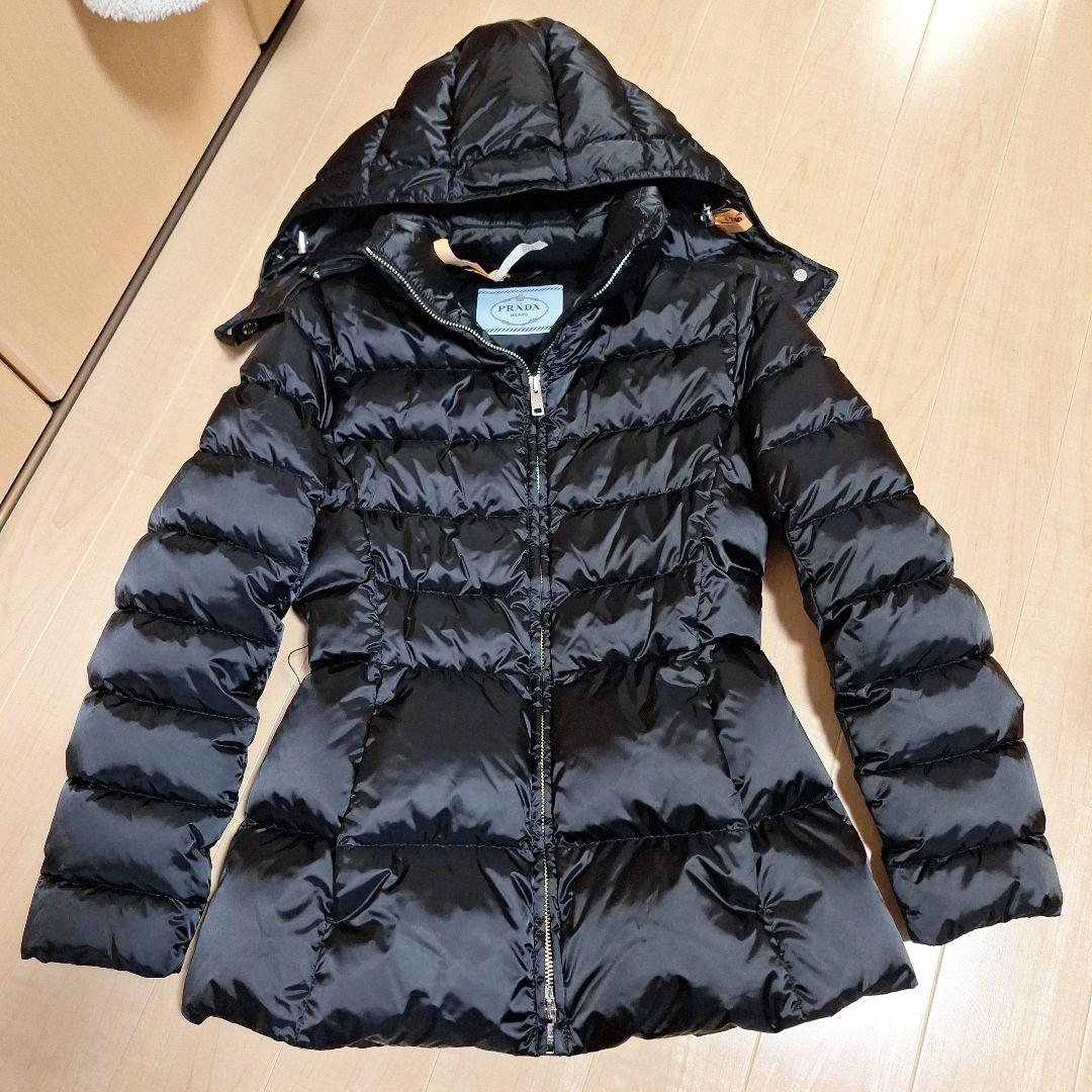 PRADA ベルト付きダウンジャケット　38　ブラック