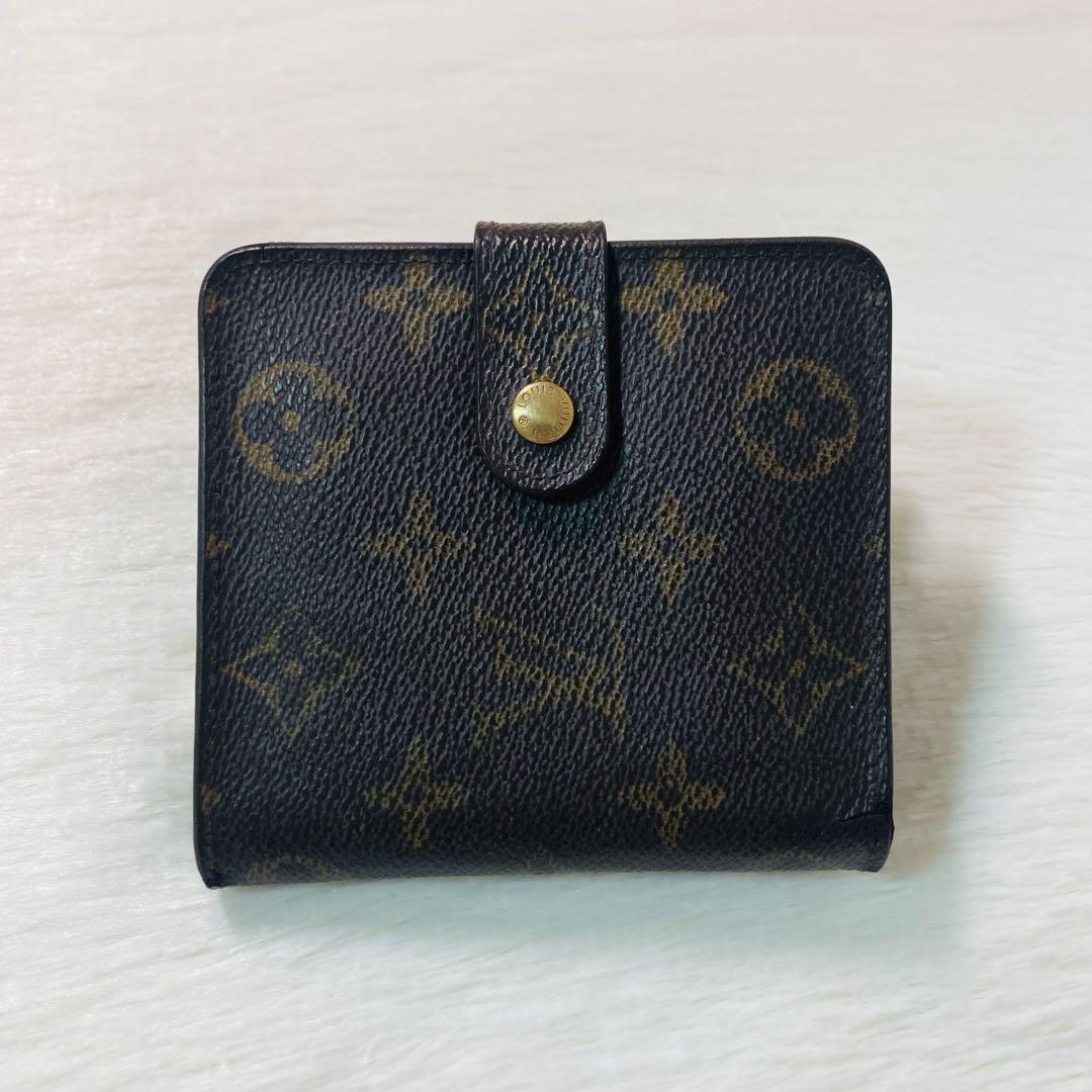 早い者勝ち　LOUIS VUITTON ヴィトン　二つ折り　財布　コンパクト