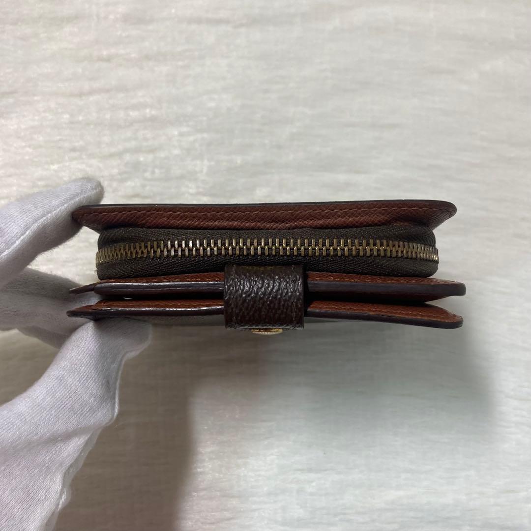 早い者勝ち　LOUIS VUITTON ヴィトン　二つ折り　財布　コンパクト