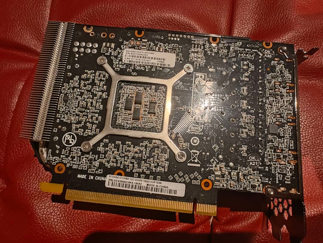 PALIT GEFORCE RTX3060 12GB シングルファン