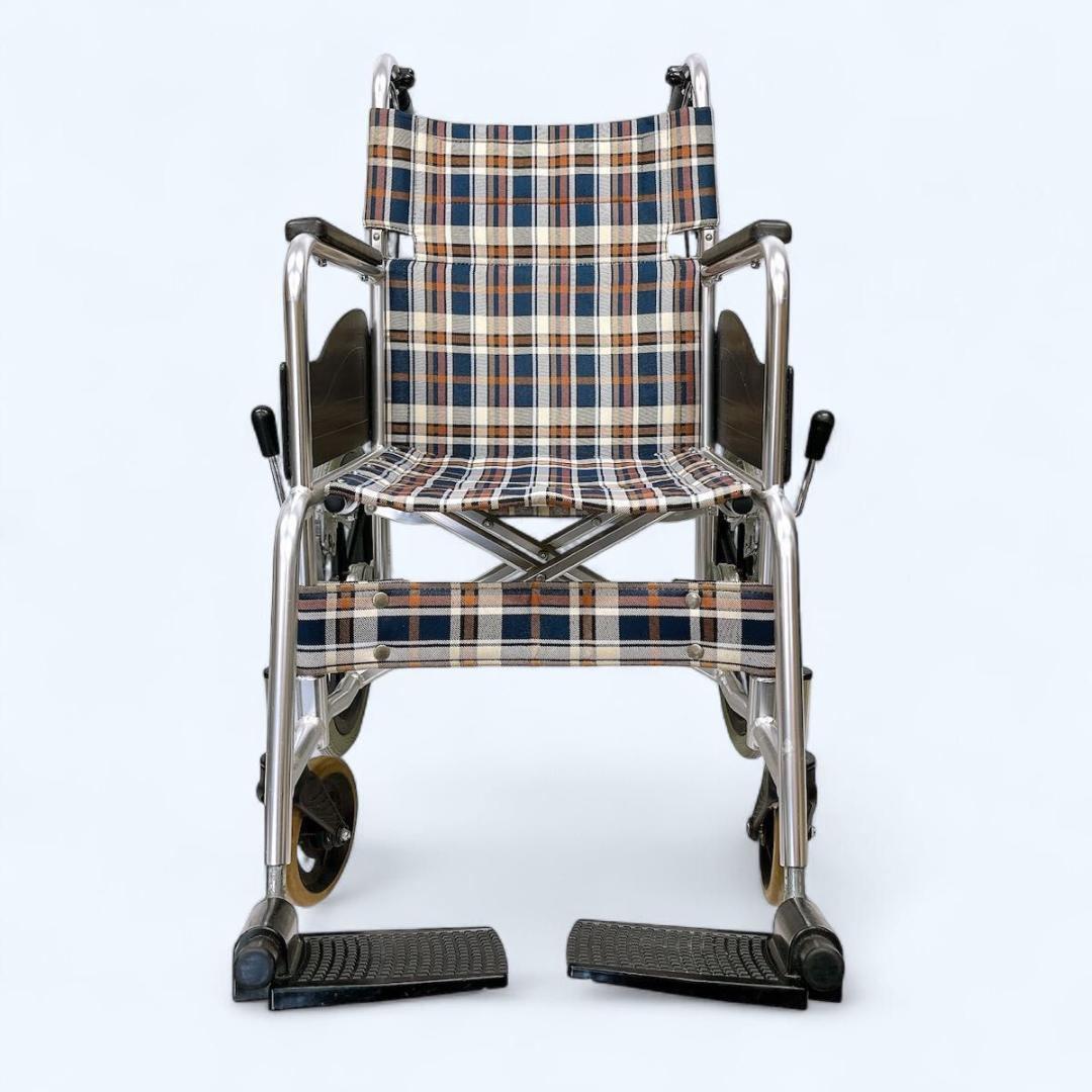 松永製作所 介助用 車いす AR-300 折りたたみ 100kgまで アルミ製