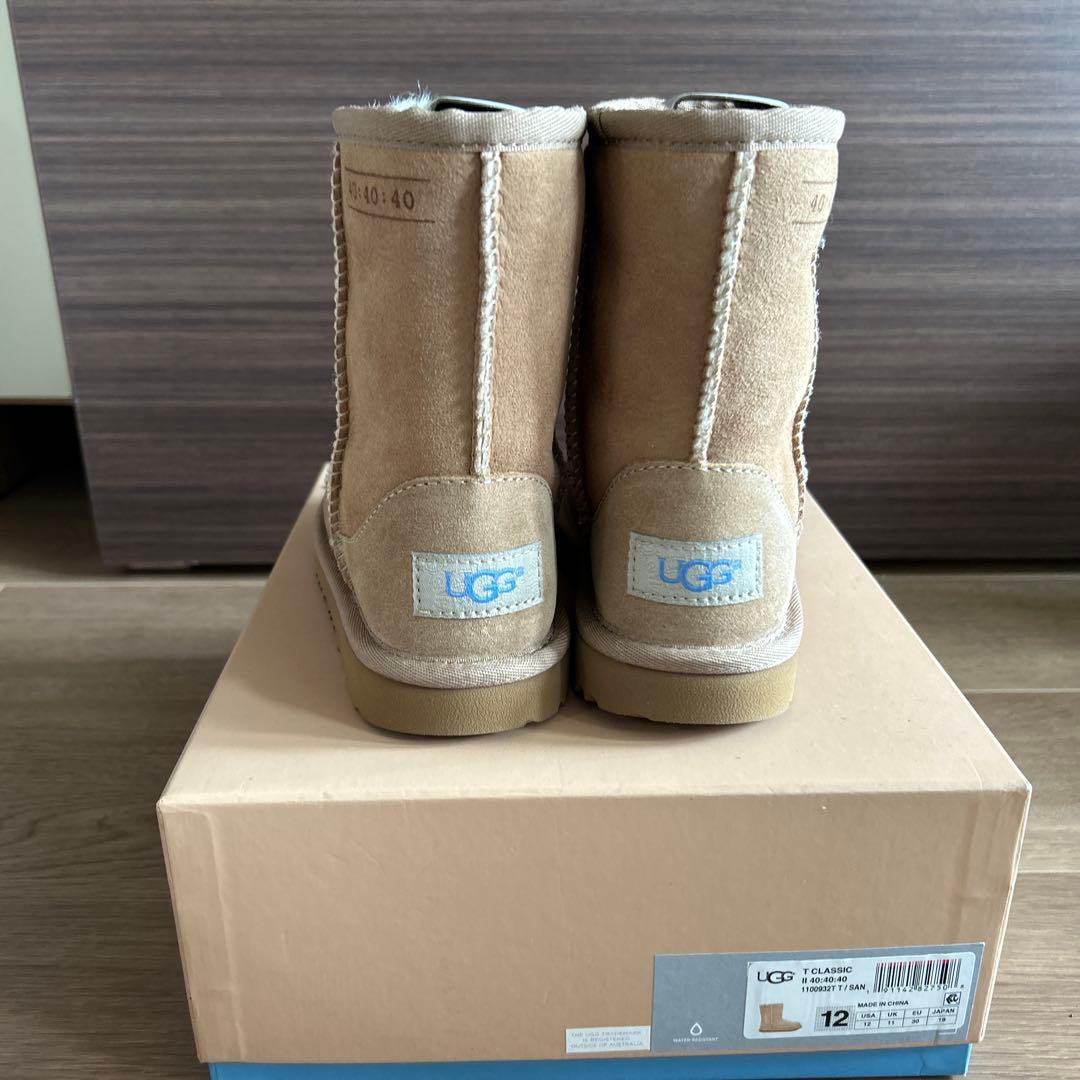 UGG クラシックブーツ ベージュ 19cm