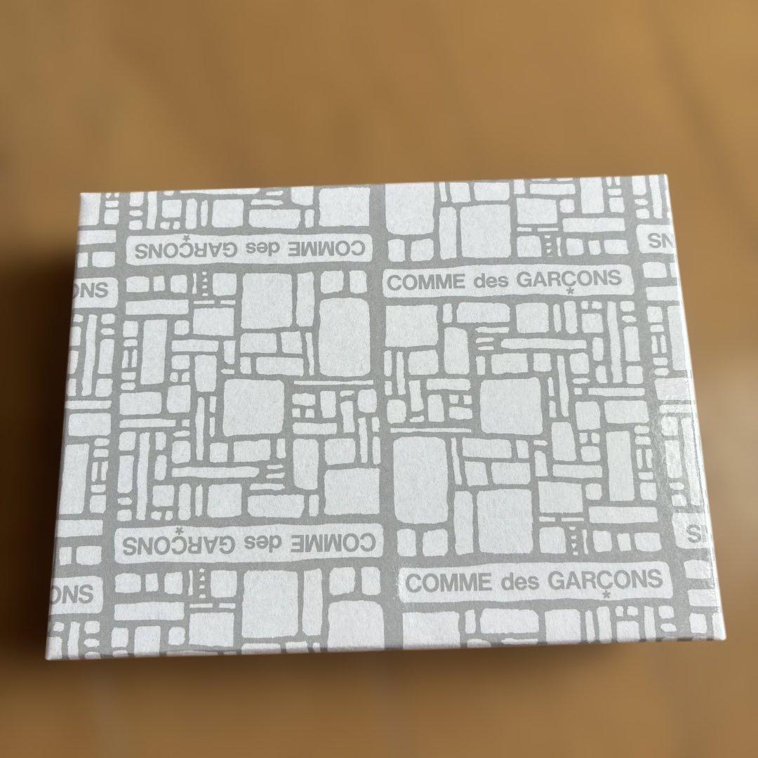 （ショッパー付き）COMME des GARCONSKISS CLASP がま口