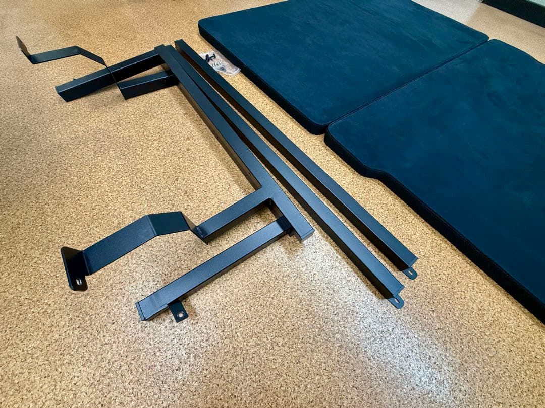 ランドクルーザー70専用ベッドキット