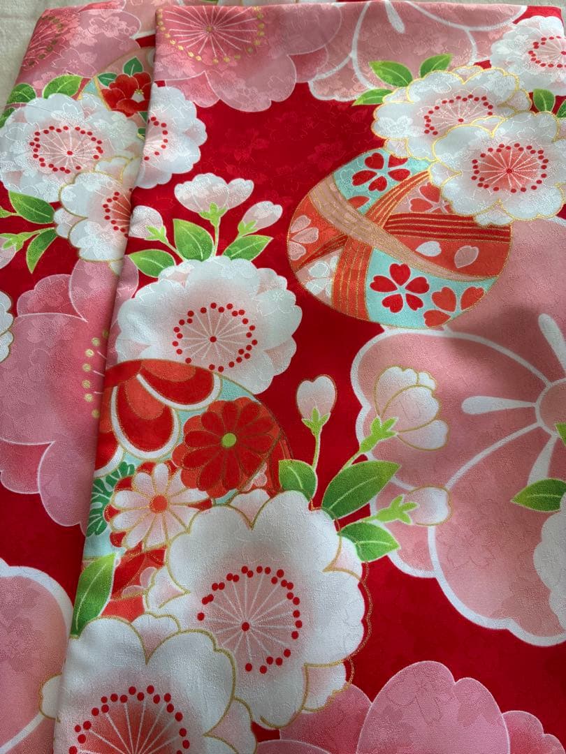【美品】七五三 着物 3歳 女の子 被布セット 京都花ひめ ブランド 鞠　白/赤