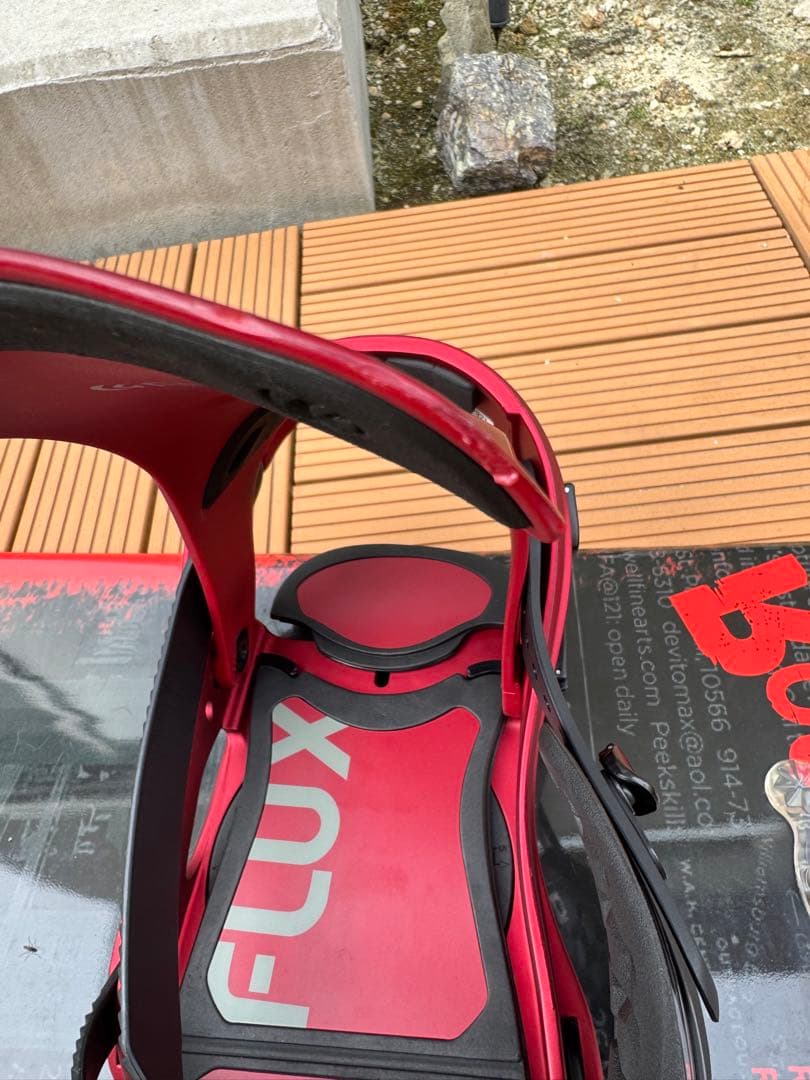 ク*ン様 FLUX スノーボードビンディング DS レッド