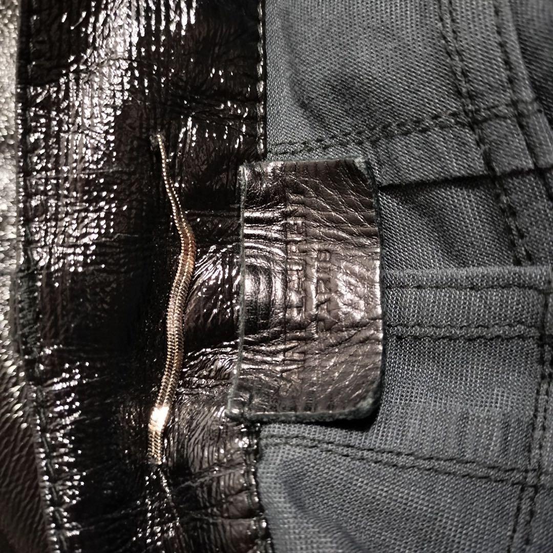 コレクション品 Saint Laurentサンローラン エナメル スキニーパンツ