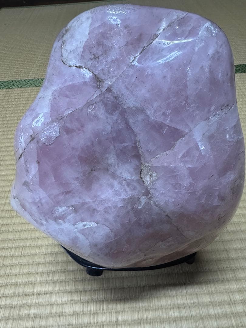 【希少品】ローズクォーツ 自然石 置物