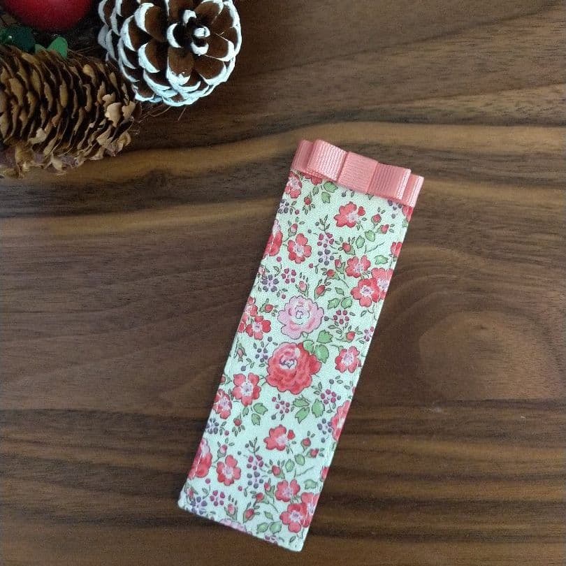 しおり　ブックマーカー❁フェリシテ　リバティプリント使用　ハンドメイド