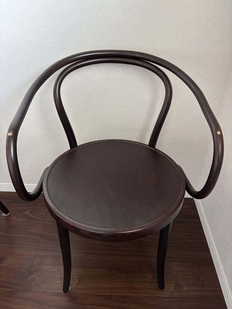 TON 209 アームチェア THONET コルビジェ
