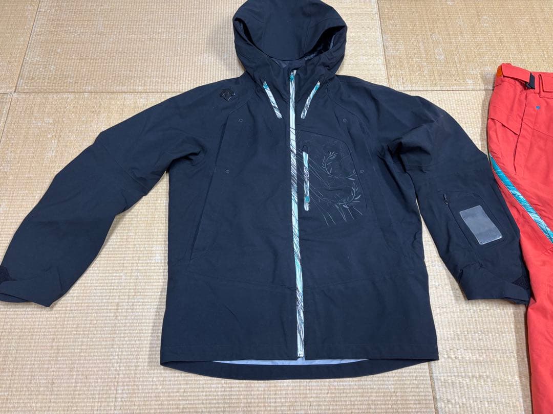 デサント DESCENTE スキーウェア　シェルジャケット　パンツ　 上下セット