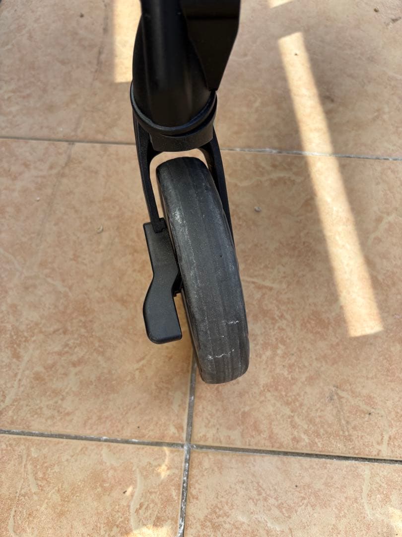 美品　ピジョンA型ベビーカー　ランフィRB2 グレー