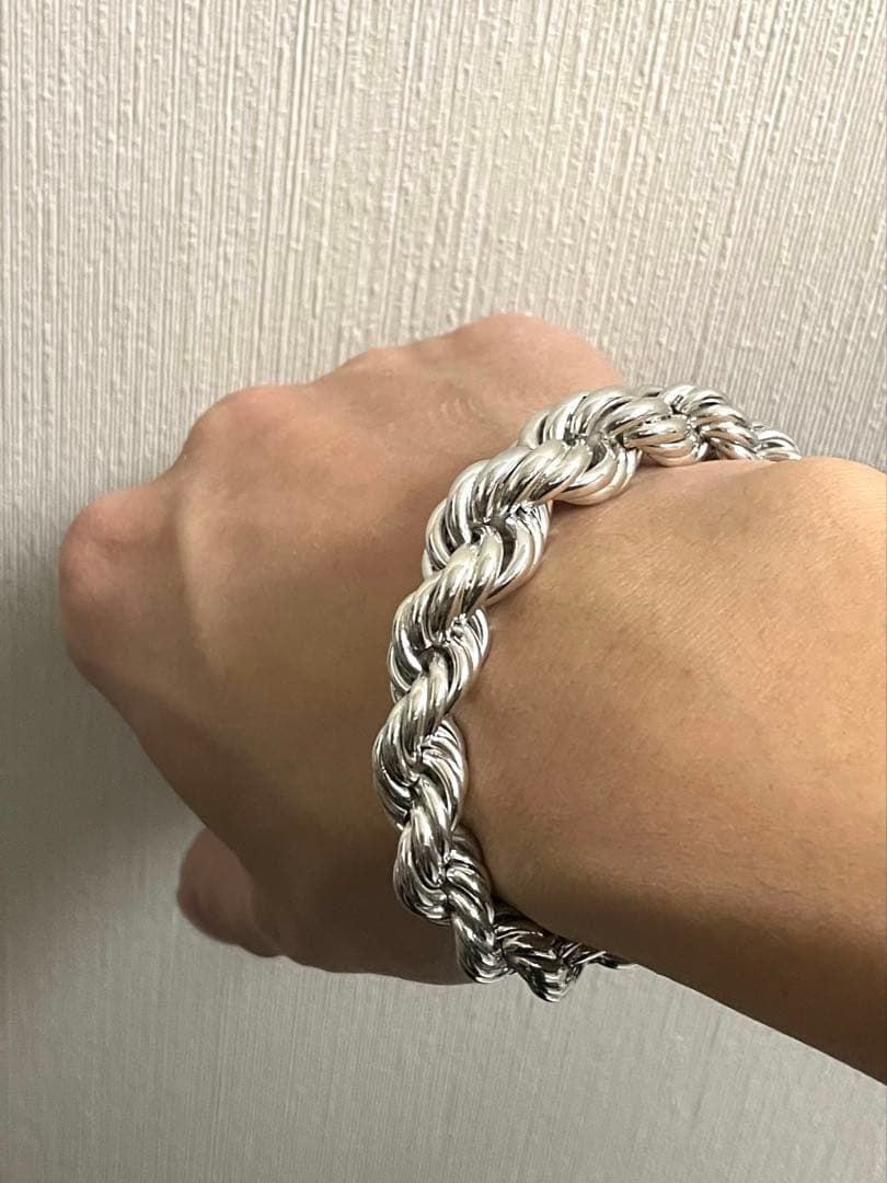 XOLO ブレスレット