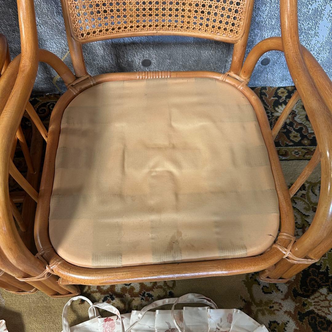 ꧁籐家具꧂クッション付ラタン座椅子 昭和レトロ メッシュバック いす イス 椅子