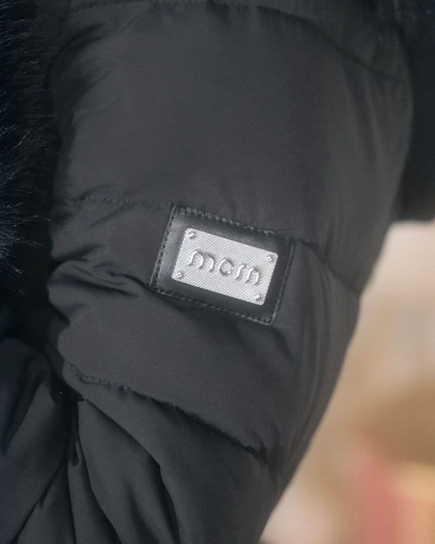 ミシェルマカロン　美くびれフェイクファーダウンコート　XS　ブラック