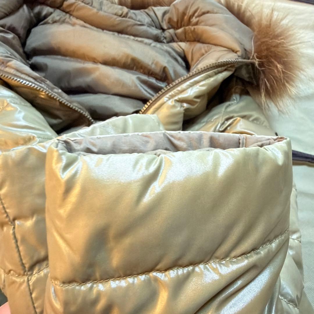 ✴︎りーり✴︎TATRAS フード付きダウンジャケット オリーブ リバーシブル