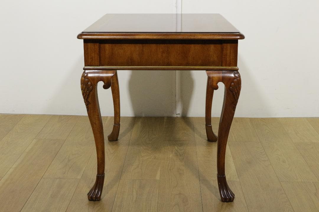 ドレクセル　ヘリテイジ★サイドテーブル★木製家具★ネコ脚★クラシック★