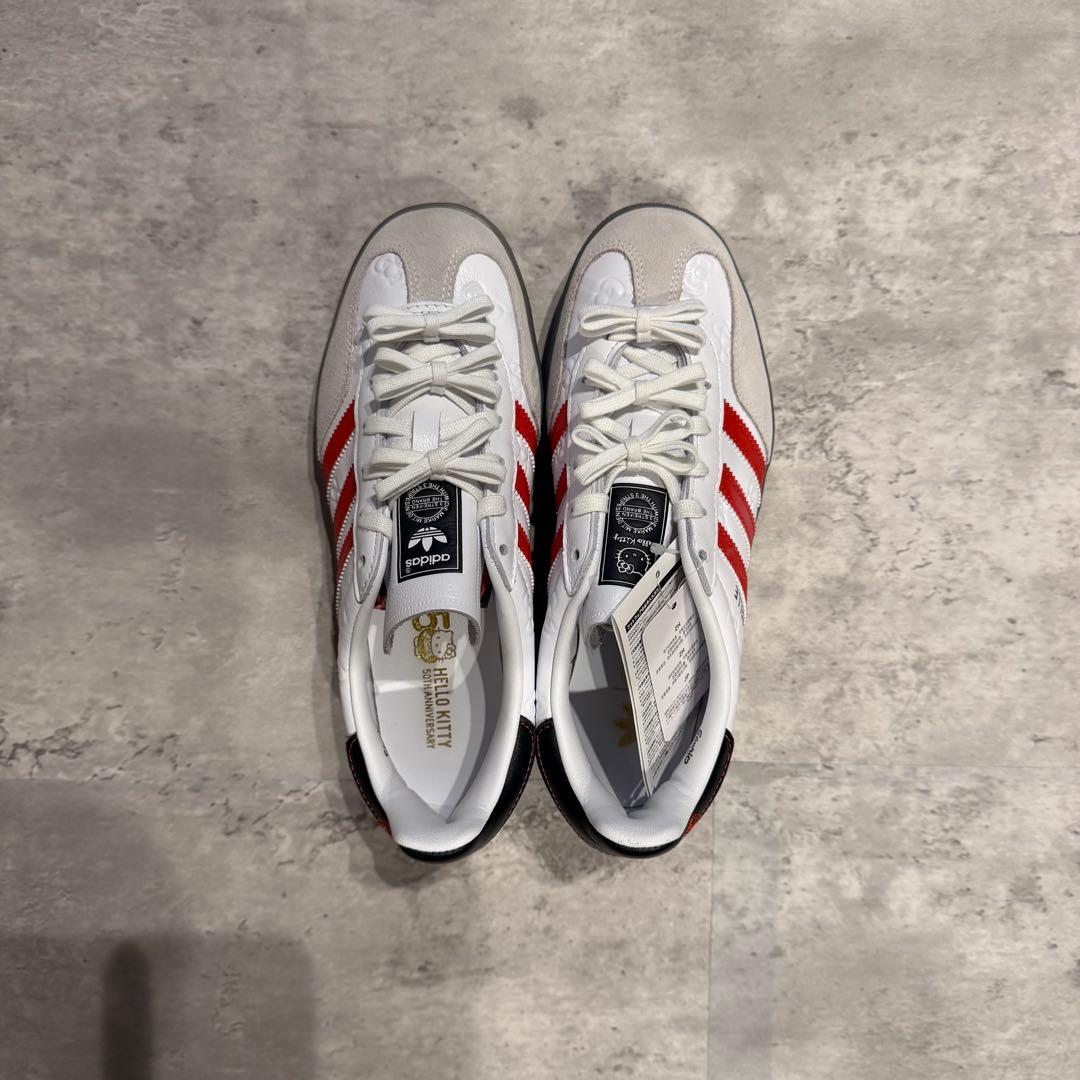 新品未使用 アディダス adidas Gazelle ハローキティ 24.0cm