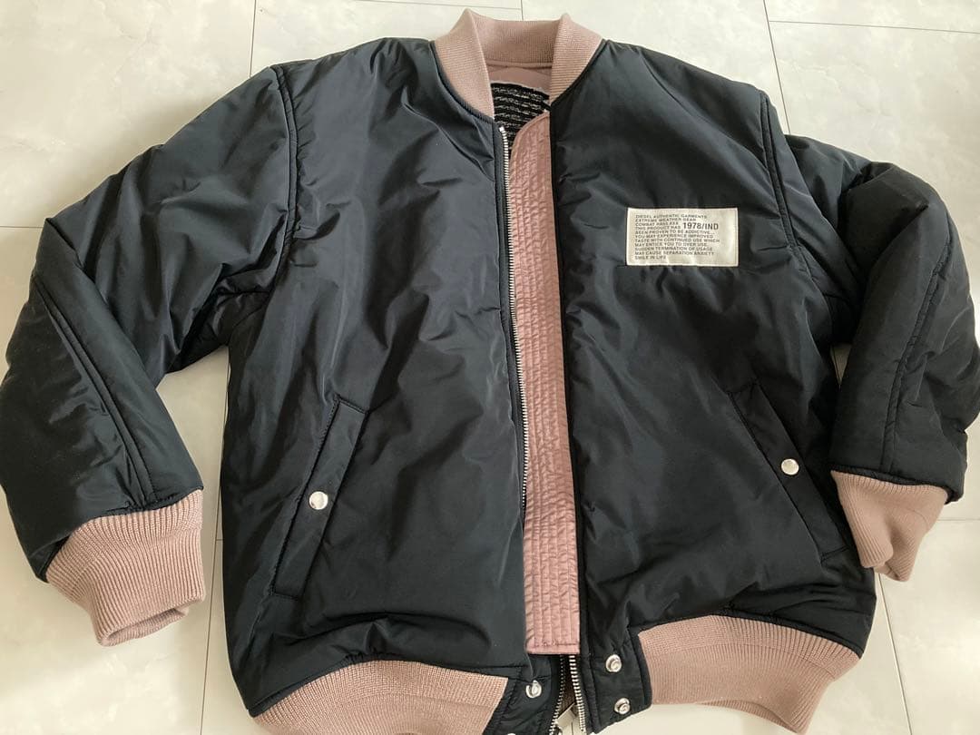 DIESEL ディーゼル　リバーシブル　ボンバージャケット　Mサイズ