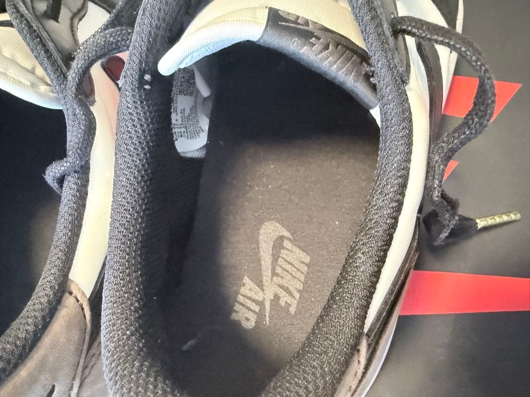 AIR JORDAN 1 RETRO LOW OG ダークモカ