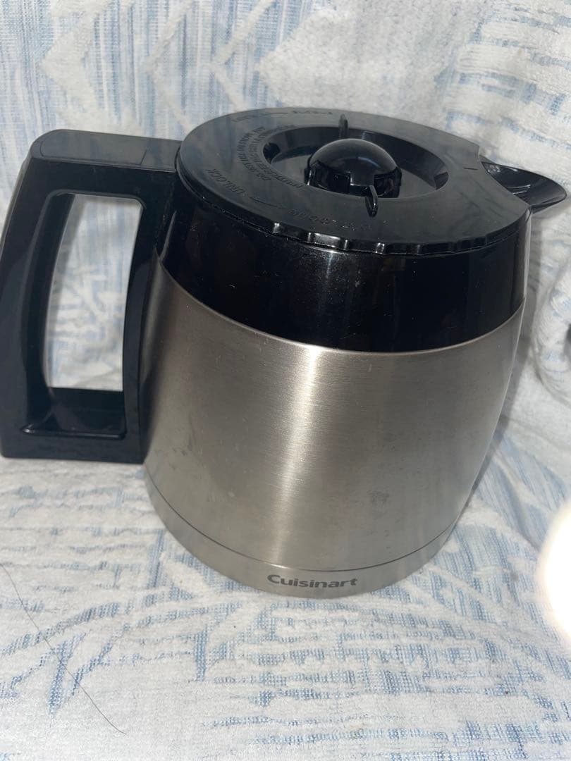 Cuisinart -クイジナート-ミル付きコーヒーメーカーDGB-900BC