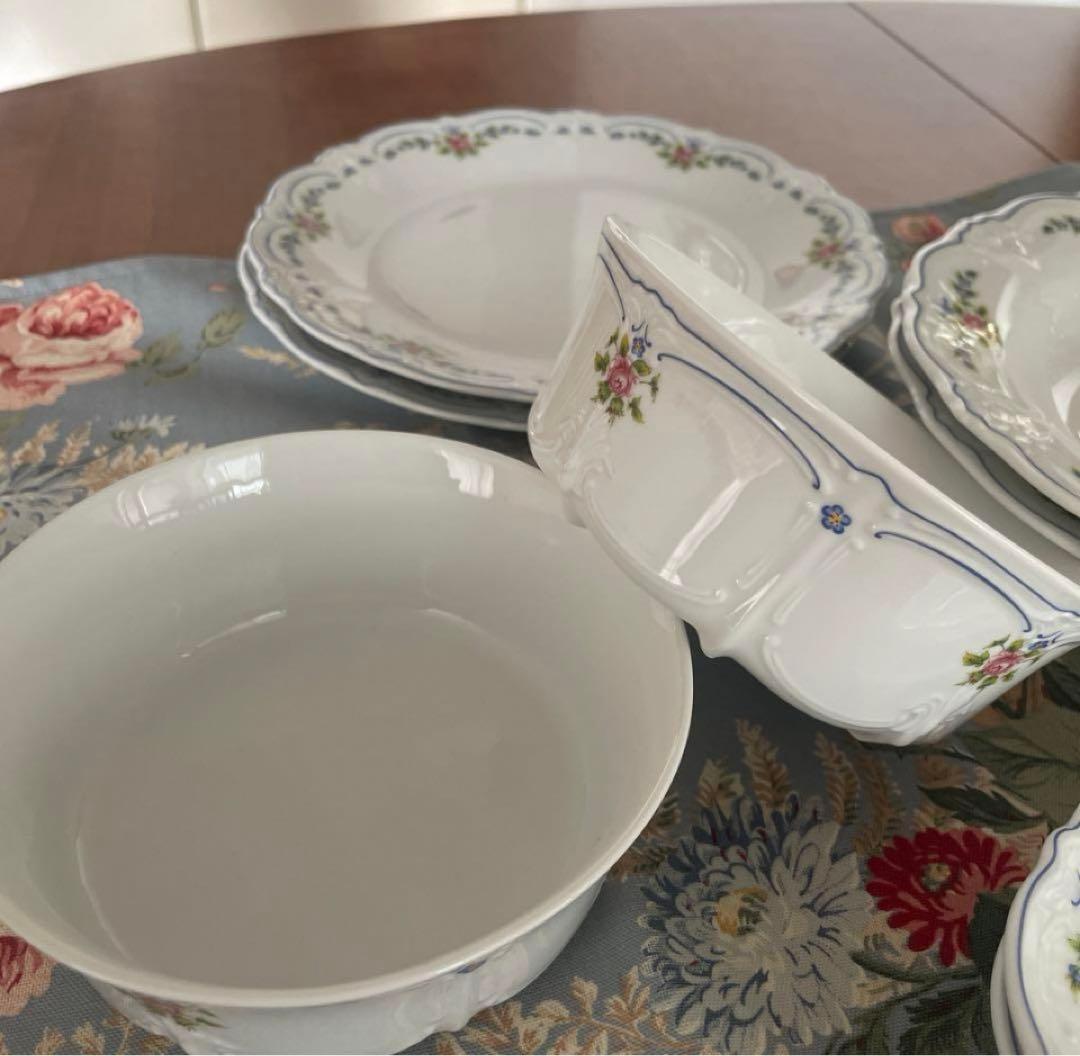 フッチェンロイター　12点　イザベル　カップ　プレート　スープ　サラダ　皿