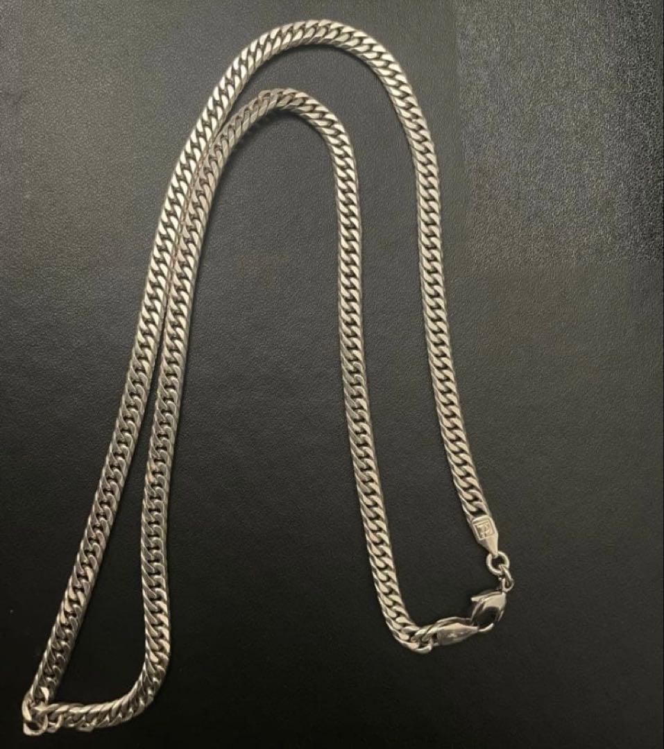 レダシルマ　ネックレス