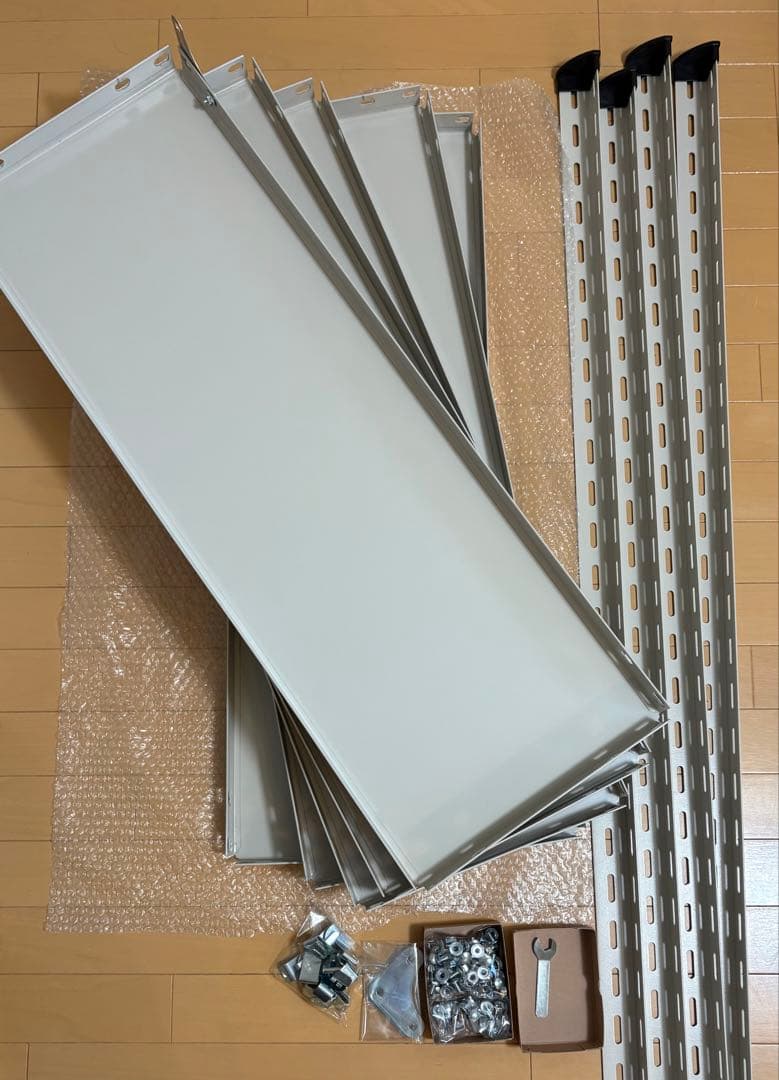 【送料込】D&DEPARTMENT 工業用スチールシェルフ　5段・アイボリー