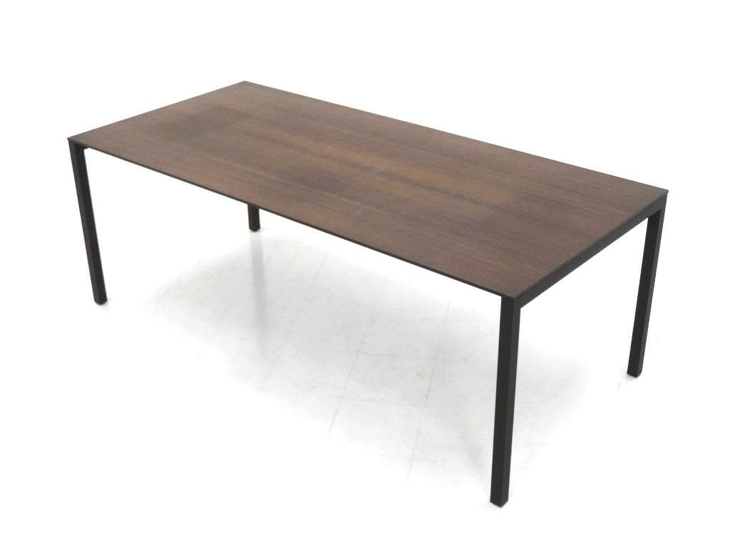 展示品　カッシーナ　ナーン　オーク材　ダイニングテーブル　高級　モダン