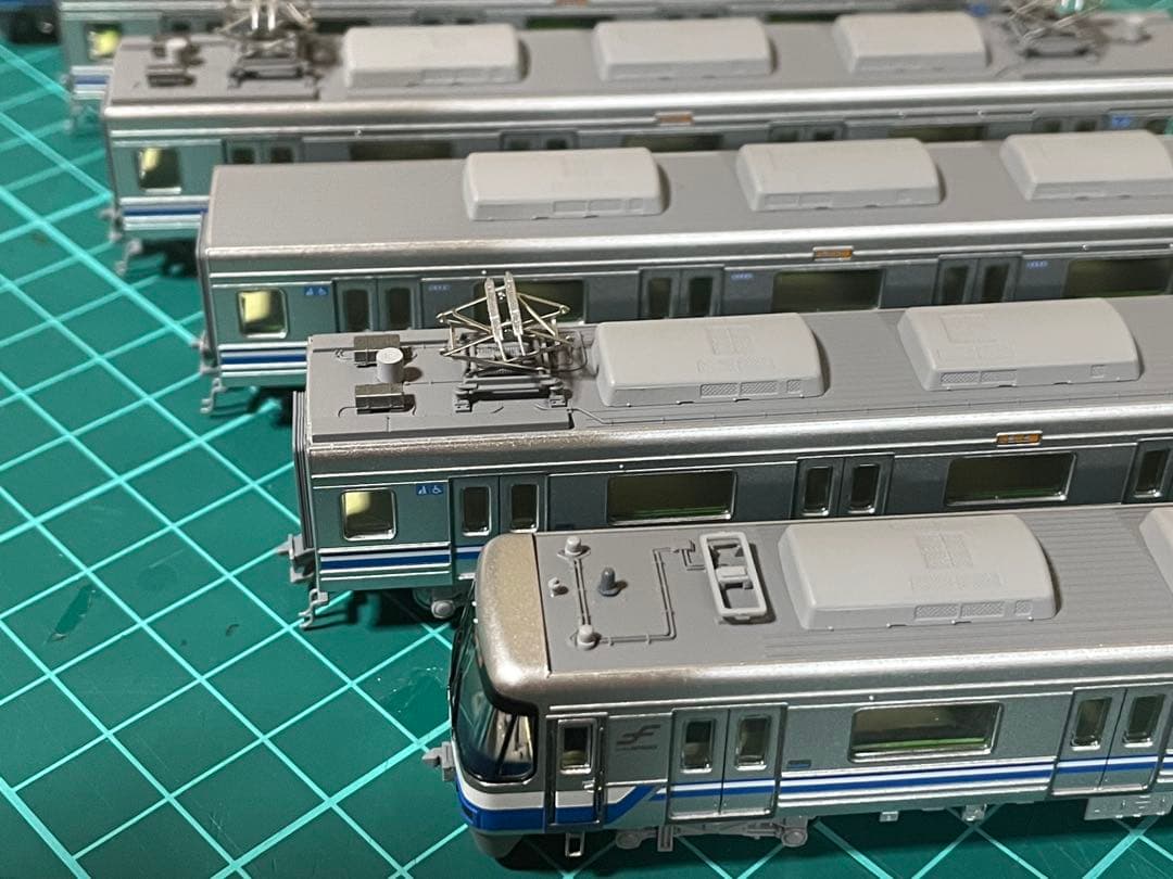 ポポンデッタ6035福岡市交通局2000系3段帯使用　ポポンデッタ室内灯付き