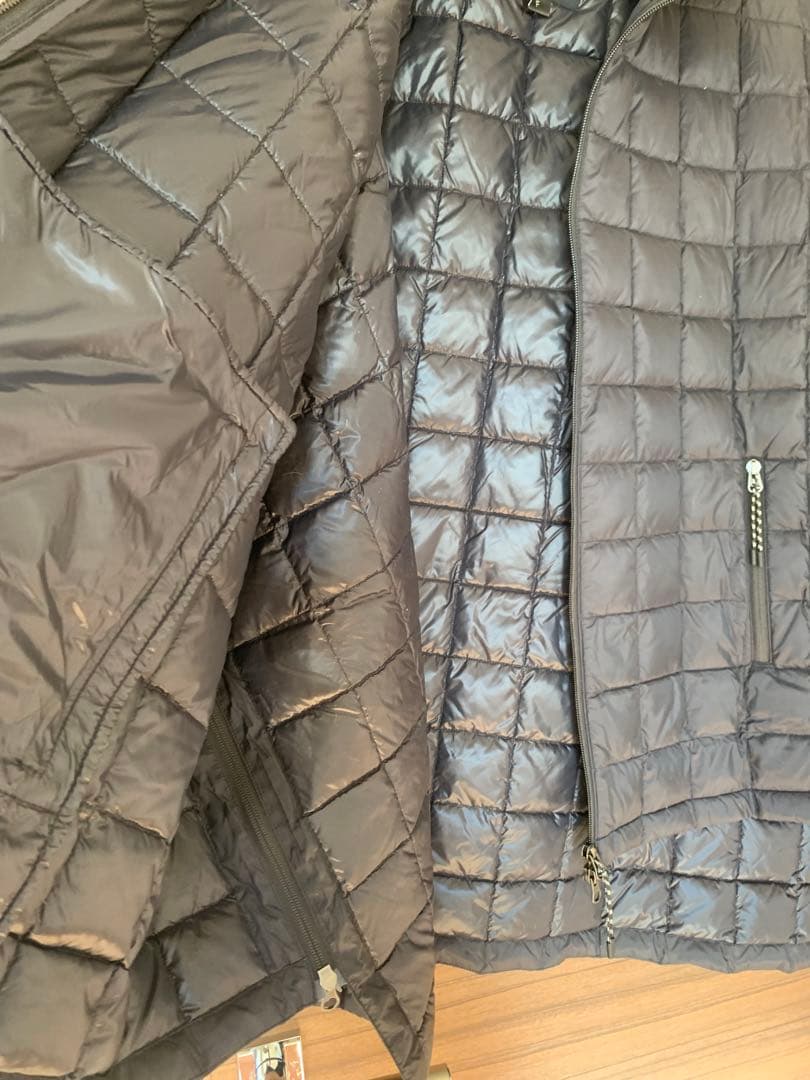 TAION タイオン マウンテン オープンフロント ダウンポンチョ　コート　黒