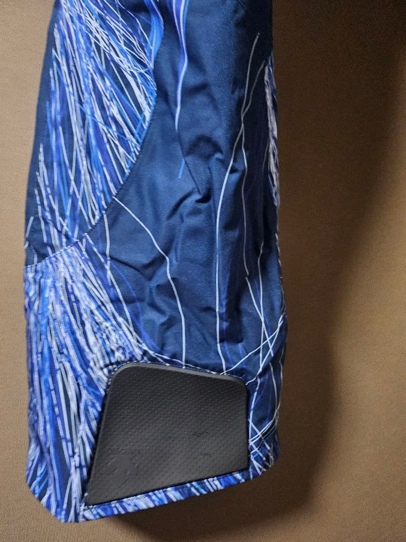 DESCENTE スキーウェア ネイビー/青のストライプ