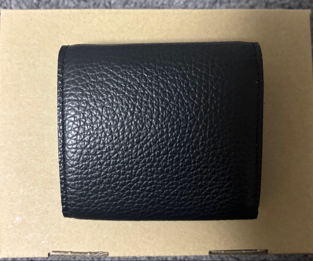 未使用　コンパクトウォレット　ミニ財布　牛革