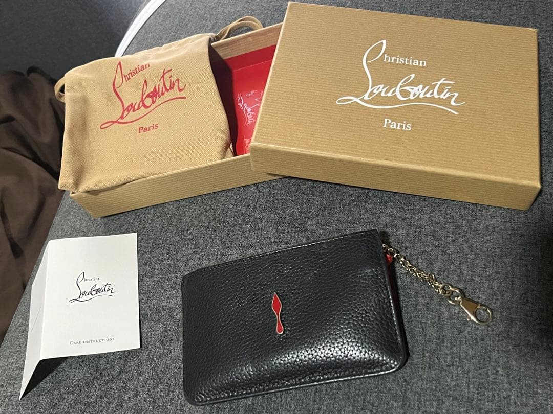 すいかさん専用Christian Louboutin ケース　キーケース