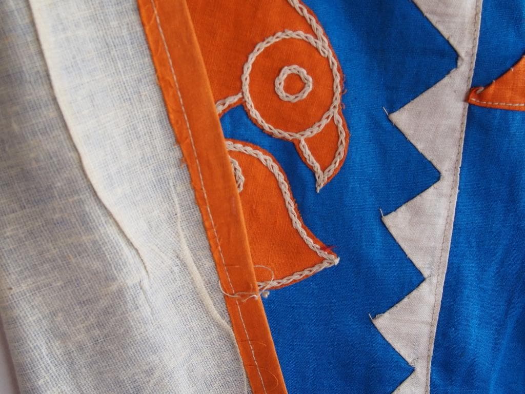 インド グジャラート アップリケ 壁飾り布