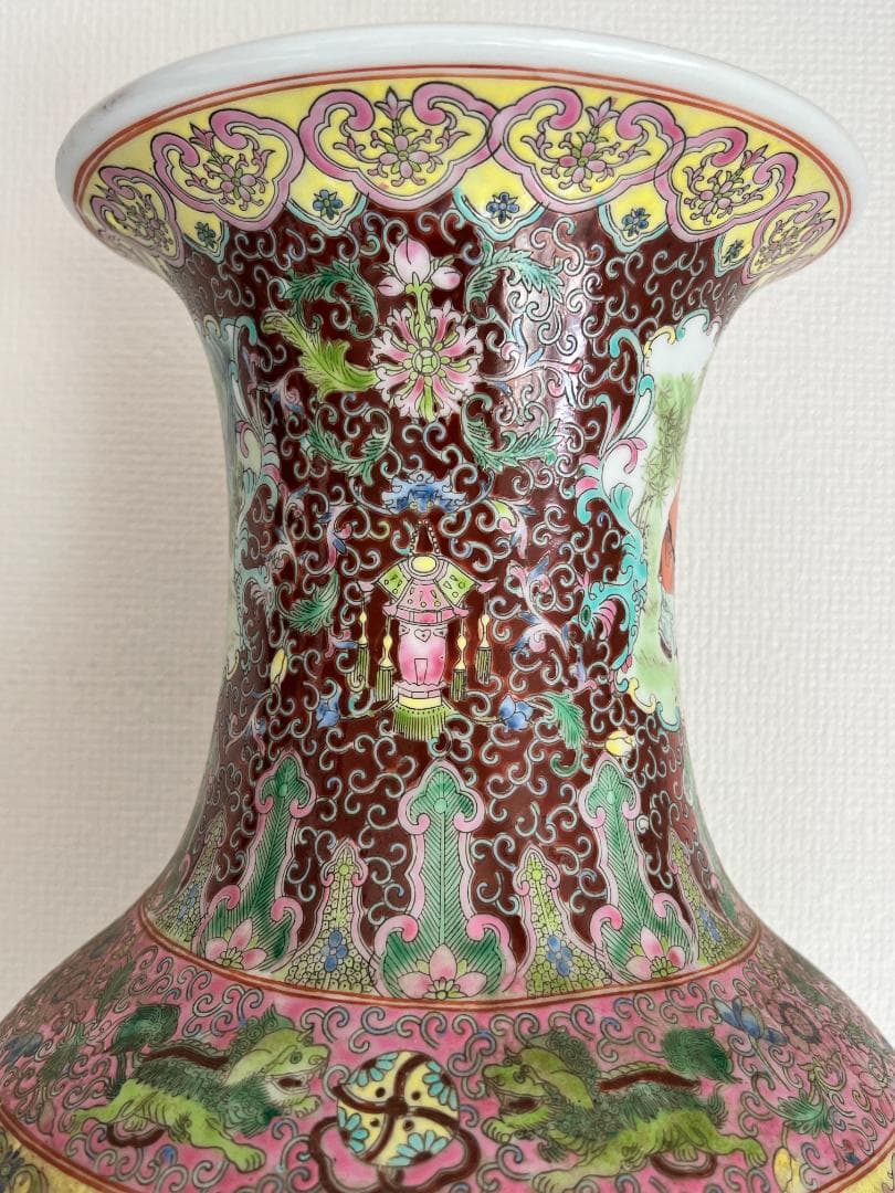 【海】粉彩 乾隆年製 満面手絵 開窓 人物庭園図 特大花瓶 70年代 中国美術品