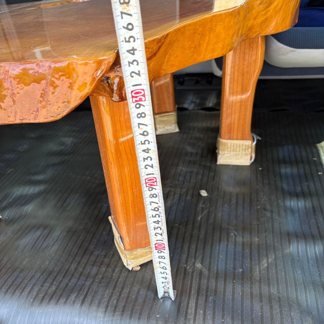 自然木　一枚板　テーブル　ラクダ　鹿　動物