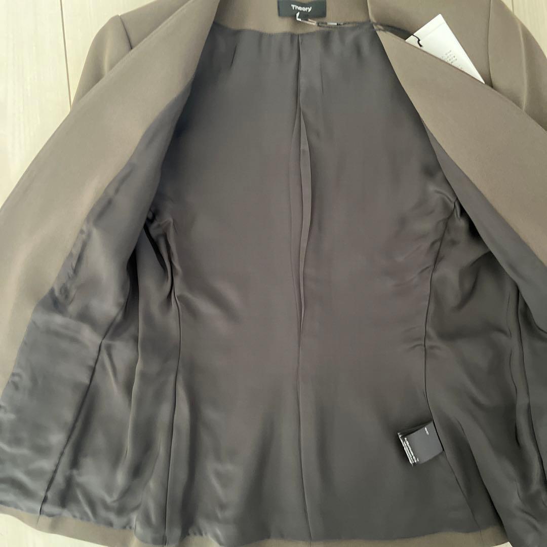 Theory ノーカラー　ビジネススーツ