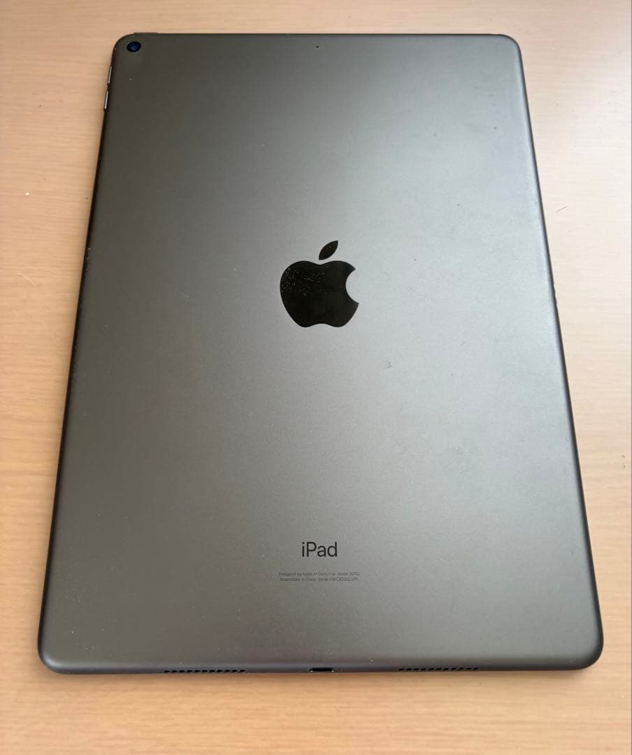 iPad Air(第3世代, 256GB) （ケース+タッチペン+充電器×3付）