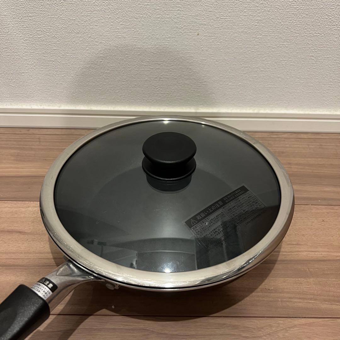 【アムウェイクィーン】蓋付きノンスティックフライパン　26cm