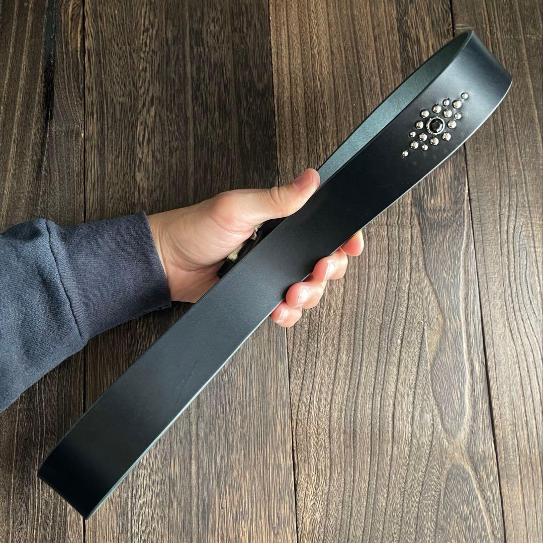 スタッズギャリソンベルト　牛ヌメ　シルバー　38mm HTC CALEE