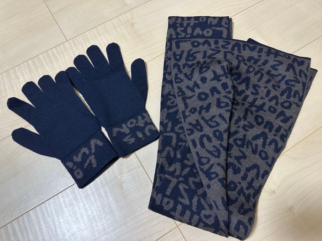 LOUIS VUITTON グラフィティ マフラー 手袋セット ヴィトン