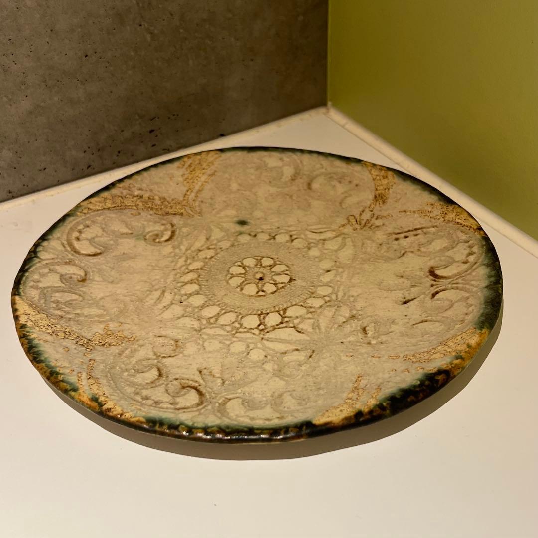 本田あつみ　ドイリーシリーズ　お皿