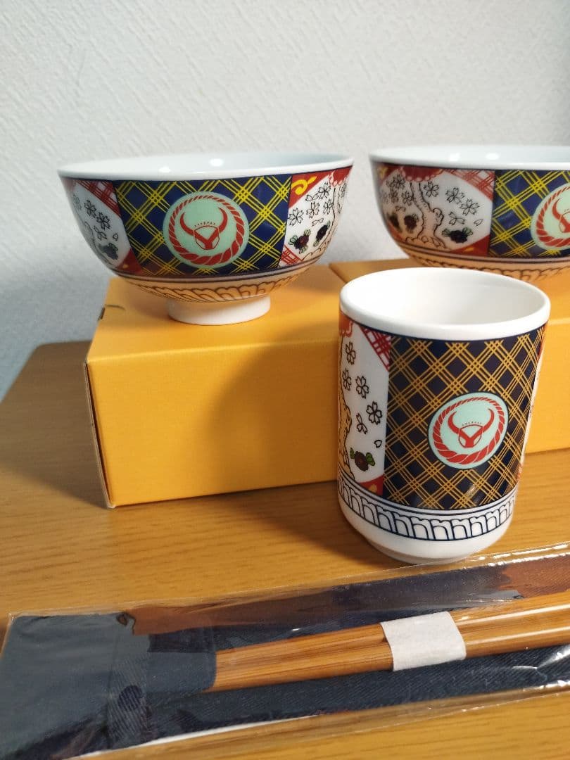 吉野家食器セット　茶碗２個、湯呑み、お箸のセット　新品未使用